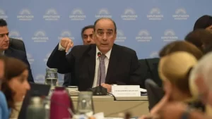 “Ley ómnibus”: cambios "sin alejarse de la estructura de la propuesta"