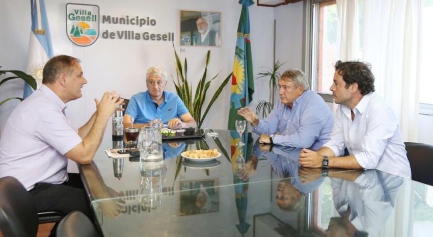 Santoro se reunió con el Ministro de Transporte y los intendentes de la región por Costa Azul