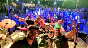 Madariaga disfrutó de una jornada a puro baile al ritmo de La Waifai
