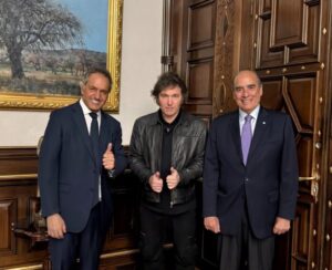 Scioli: “Siempre han visto de mi parte que estoy dispuesto a ayudar”