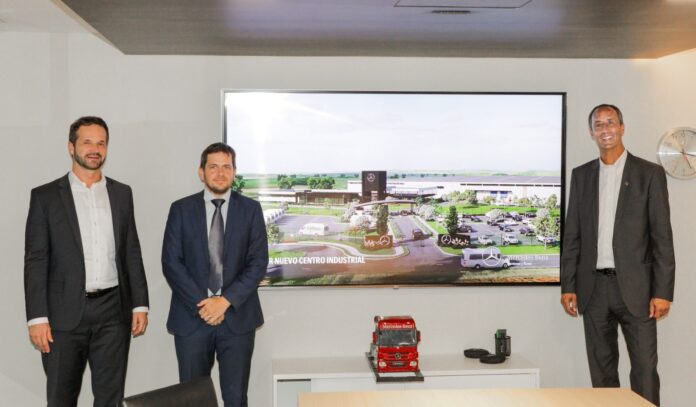Mercedes Benz construirá una fábrica de camiones y ómnibus en Zárate