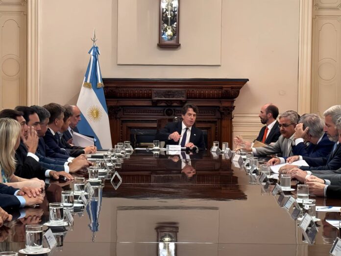 Reunión con Gobernadores: habrá nueva Ley Bases pero falta acordar los recursos