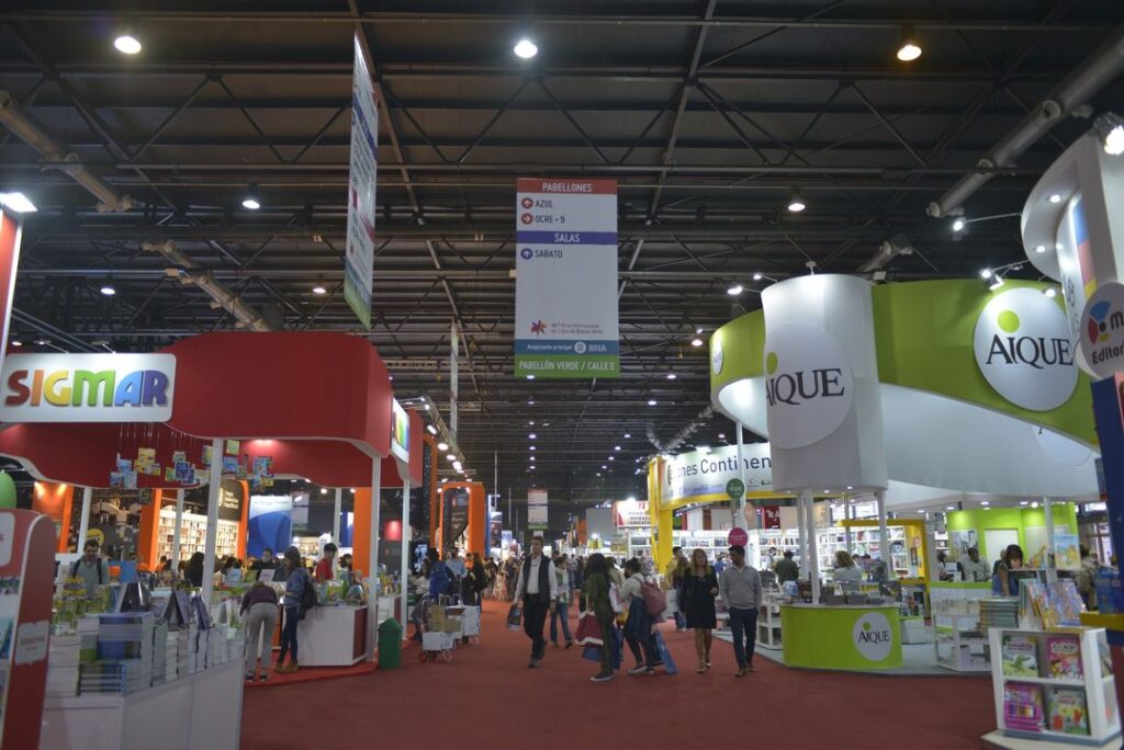 La Feria del Libro de Buenos Aires 2024 contará con alrededor de 1.500 expositores de más de cuarenta países. - Feria del Libro -