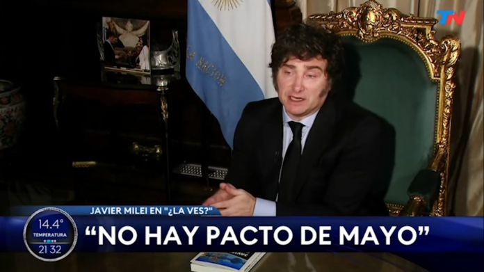 El presidente Javier Milei, durante una entrevista televisiva. - Captura TV -