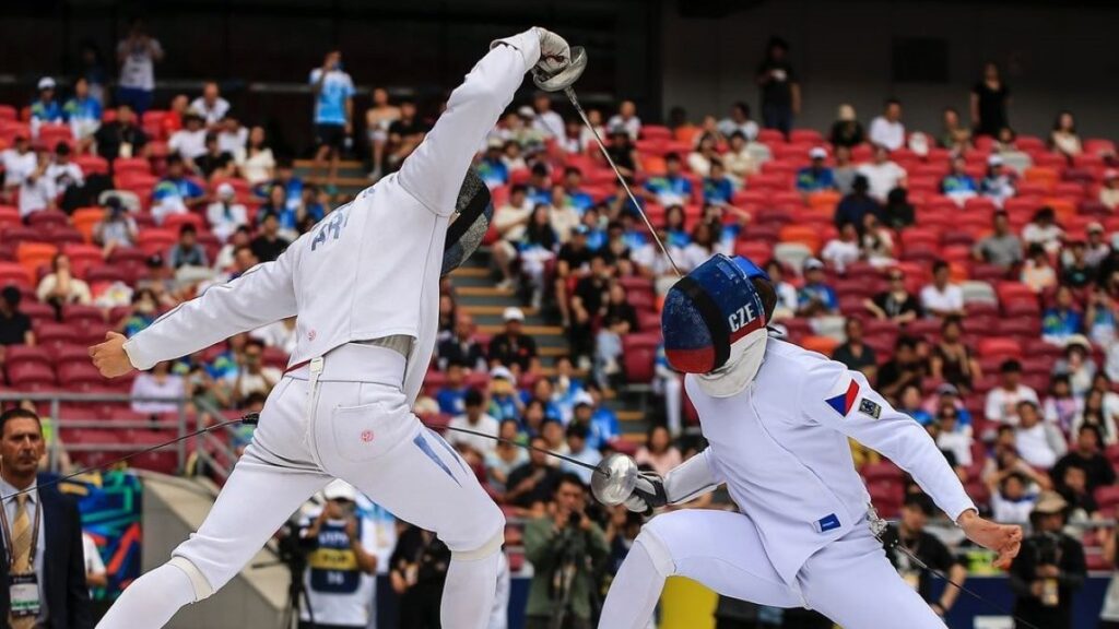 Franco Serrano compite en un deporte tradicional de los Juegos Olímpicos. - Instagram -