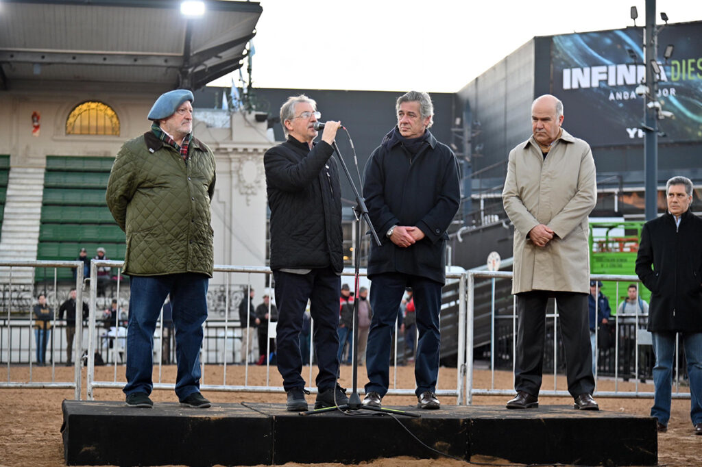 Iraeta, Pino y Collinet en la presentación. (X @SociedadRural)