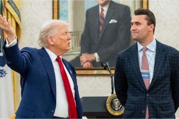 EEUU le revocó la visa a una argentina y a cinco extranjeros más por celebrar el asesinato de Charlie Kirk